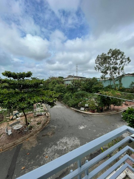 Đi đến slide 8