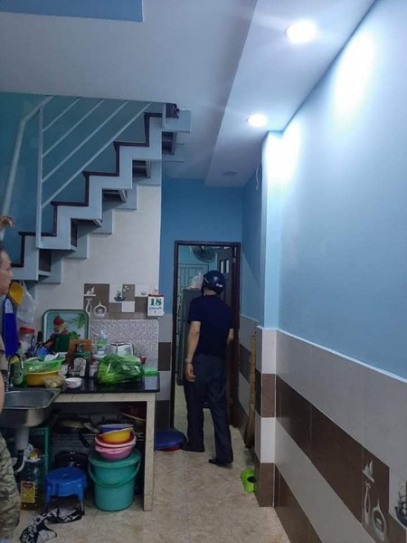 Bán nhà Bạch Đằng Tân Bình, Tặng Nội Thất, Ở Ngay, 3 tầng, bán nhanh 1.85 tỷ