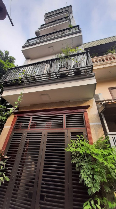 BÁN Nhà Tây Hồ Lạc Long Quân 7tầng 13tỷ850 VIEW TRỌN HỒ TÂY.