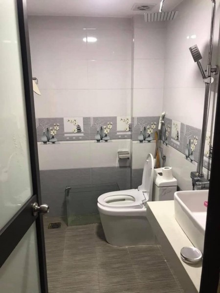 Nhà Khương Đình, ngõ Ô tô, tiện kinh doanh, DT 51m, 5 tầng, 10m ra phố, giá chỉ 7.5 tỷ.