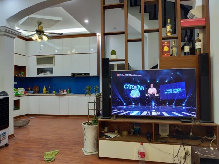 Nhà đẹp Lâm Du dân xây ở ngay full nội thất thoáng trước sau DT 66m2, 3 tầng, mt 7,6m, giá 4,4 tỷ