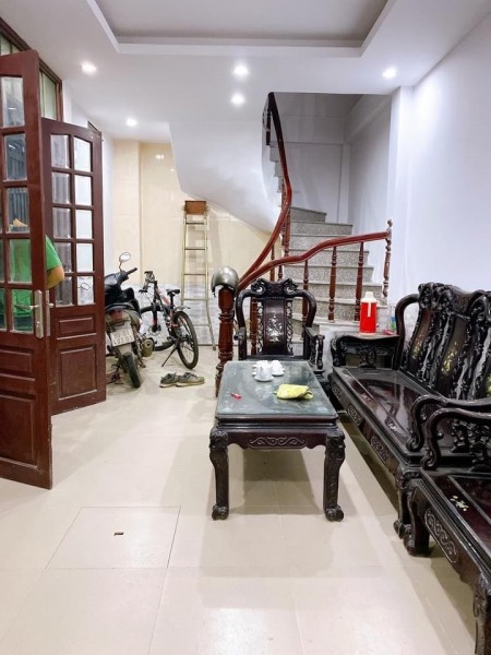 SIÊU PHẨM NHÀ VĨNH HƯNG, VÀI BƯỚC RA Ô TÔ, 30M, NHỈNH 2 TỶ