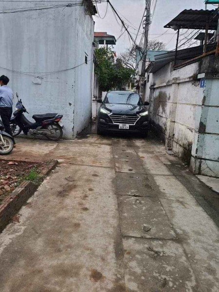 Chuyển nhà nên bán gấp lô đất tại vân canh 3 mặt thoáng 2 mặt tiền ô tô vào thoải mái cực đẹp cực rẻ.