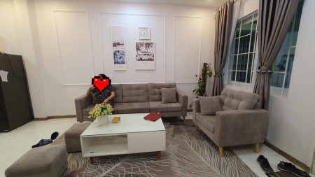 Bán nhà nguyên căn ngay chợ Khâm Thiên, nhà mới, đủ nội thất 4 tỷ, lhcc