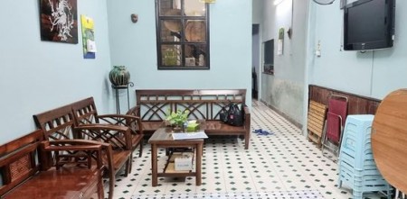 Bán nhà đường Hoàng Quốc Việt, Cầu Giấy, Hà Nội dt 44m2 giá bán 4.8 tỷ