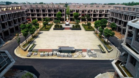 Đi đến slide 2
