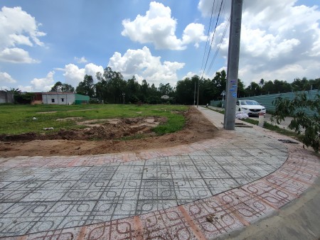 Còn 2 nền cuối gần chợ trung tâm thị xã Phú Mỹ, giá ngộp chỉ 690 triệu