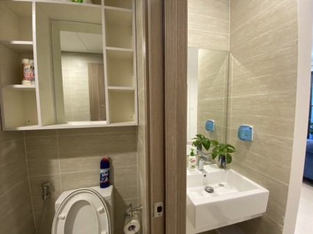 Cho thuê gấp căn 2 phòng ngủ, giá 9 triệu/tháng, tại Vinhomes Smart City
