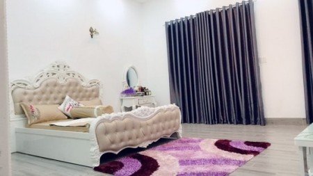 NHÀ PHỐ TUYỆT ĐẸP 3 LẦU HẺM 350 HUỲNH TẤN PHÁT, PHƯỜNG BÌNH THUẬN, QUẬN 7