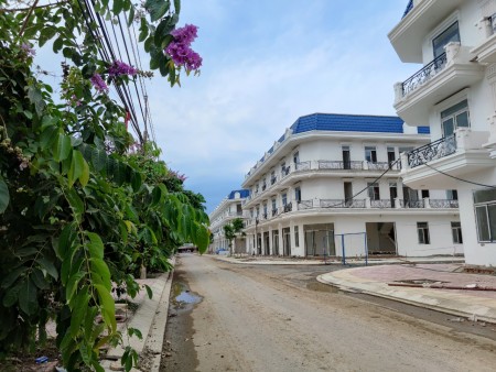 Đi đến slide 3