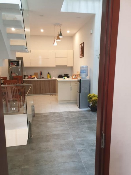 Bán Nhà Phố Đường Hoàng Hoa Thám Trung Tâm Quận Bình Thạnh. DT: 45m2. LH: 0932155399.