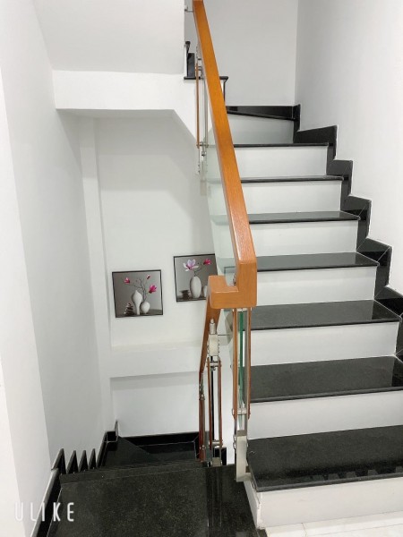 Hẻm xe hơi diện tích 46m2 Huỳnh Văn Bánh Phường 17 Phú Nhuận khu VIP