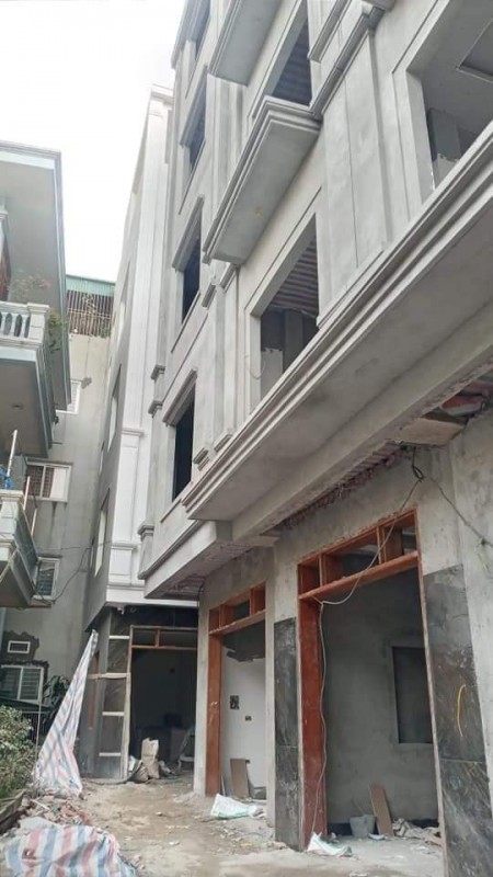 Bán nhà Hà Trì mới cứng 30m2, 5 tầng giá 2.3 tỷ, phân lô vuông vức