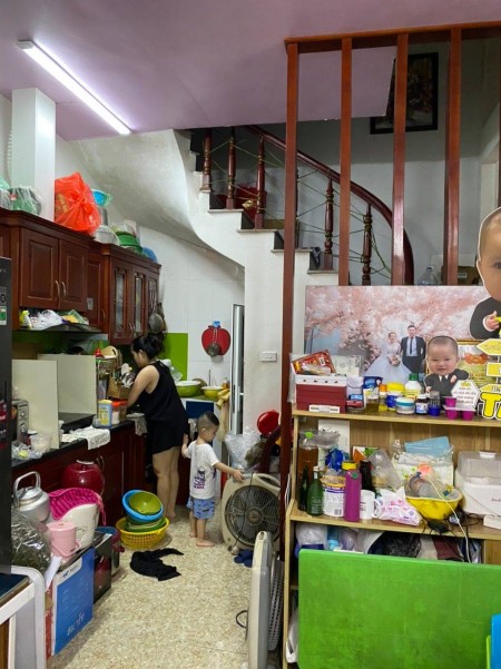 Cần bán nhà 5 tầng, Nguyễn Văn Cừ, căn góc gần phố ô tô kinh doanh tốt