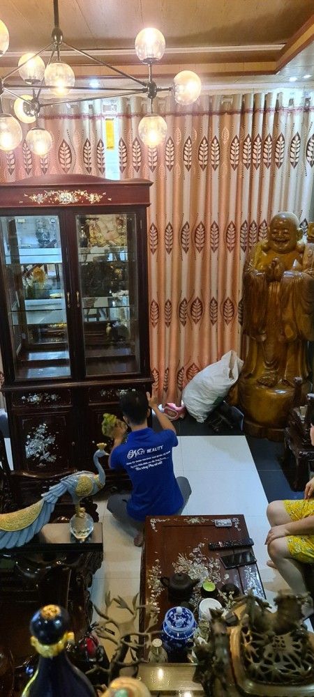 Cần bán gấp nhà phố Ngô Thị Nhậm, Hà Đông diện tích 45m2, xây 5 tầng, mt 4m giá chỉ 6.3 tỷ