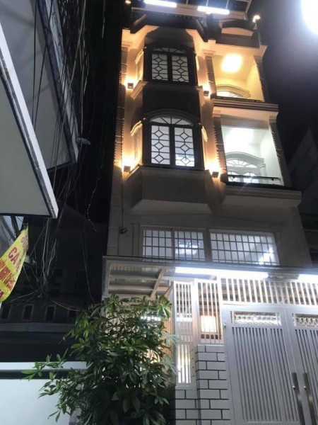 Chính chủ bán gấp nhà đẹp giá tốt tại 58/32 Huỳnh Văn Bánh P15 Q Phú Nhuận