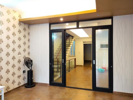 Bán nhà Lâm Du, Sát mặt đê, View Hồ, 65m2, giá bán 5 tỷ 8