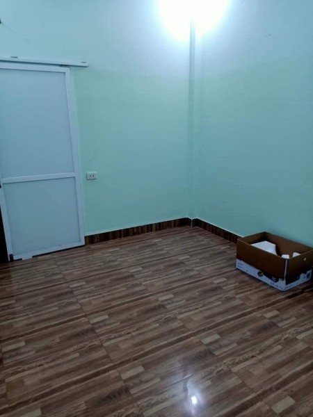 Bán nhà phố Đào Tấn, Ngọc Khánh, Q Ba Đình. dt 54m2, mt 6m5, giá chỉ 4.8Ty. Nhà mặt ngõ kinh doanh ô tô đỗ gần