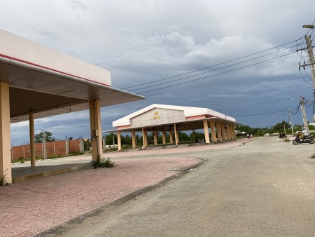 Bán đất chợ huyện thuận tiện kinh doanh ngay tại trung tâm huyện, giá 1.1 tỷ