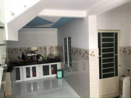 Bán nhà đường 6m, 2ty750, trệt 1 lầu, Thạnh Xuân 52, Quận 12