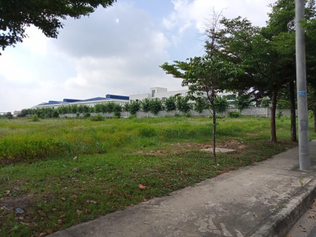 Bán nhanh nền đất ngay KCN Phú Chánh. Giá đầu tư. Sổ hồng cầm tay.