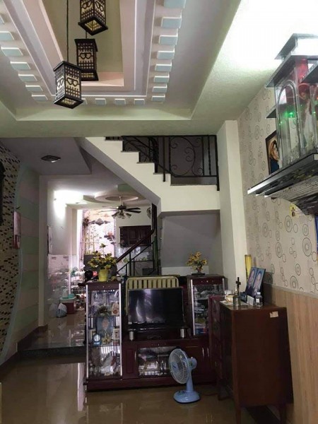 Bán Nhà Mới Nguyễn Tri Phương, Q10, Giá rẻ, 4.2x10m chỉ 5.2 tỷ 0982245779