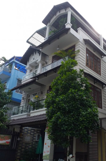 Bán Biệt Thự Mặt Tiền, Phạm Thế Hiển, 240M, 1 Trệt 2 Lầu Chỉ 11,8 Tỷ Quận 8
