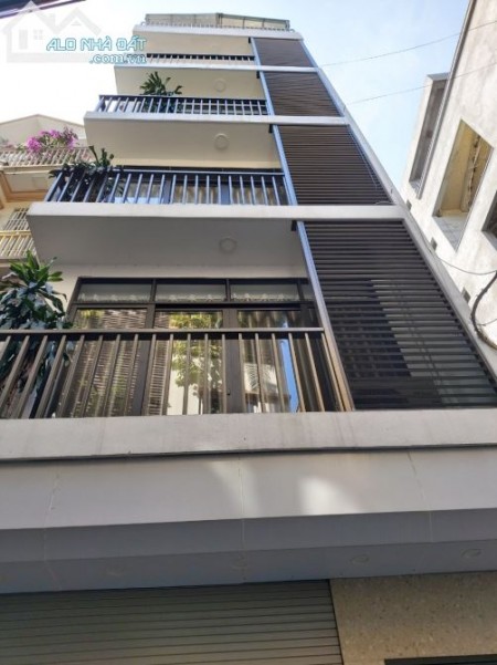 Lô góc mặt phố Đại Cồ Việt –Kinh doanh sầm uất 41m2 x 5 tầng –Mặt tiền 6m 7.4 tỷ