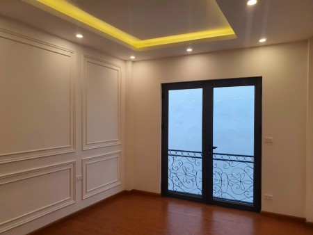 Bán nhà Lê Đức Thọ, chỉ việc sách vali về ở, 3 bước ra sân Mỹ Đình, 60m2, 4.7 tỷ