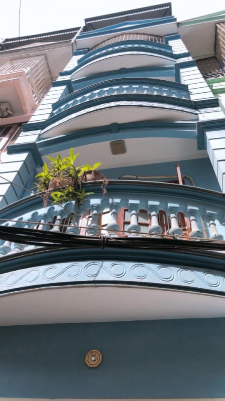 Bán nhà riêng phố Quan Nhân- Thanh Xuân, ô tô đỗ cửa, diện tích 45m2, giá 4,5 tỷ.