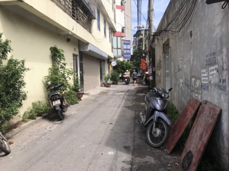 Bán nhà Mễ Trì, Nam Từ Liêm, mặt ngõ oto tránh, an sinh tốt, dt 440m, giá 115tr/m