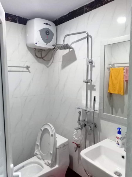 Nhà đẹp Phố Khương Trung, ô tô tránh 20m. gần Ngã Tư Sở, nhỉnh 3 tỷ.