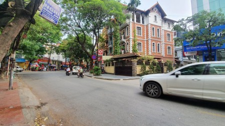 Bán gấp nhà mặt phố Thượng Đình Kinh doanh đỉnh ngay ngã 3 ô tô lô góc 100m 8 tầng thang máy chỉ nhỉnh 20 tỷ.