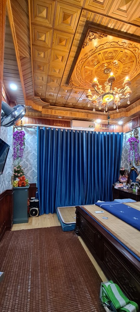 Đi đến slide 4