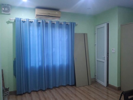 Bán nhà Nguyễn Văn Cừ 40m2 x 5 tầng, 3 mặt thoáng, giá bán chỉ 4 tỷ