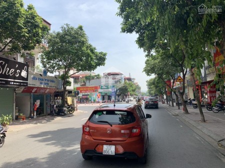 Bán nhà mặt phố Sài Đồng 5 tầng, 65m2, kinh doanh đỉnh, nội thất sang chảnh.