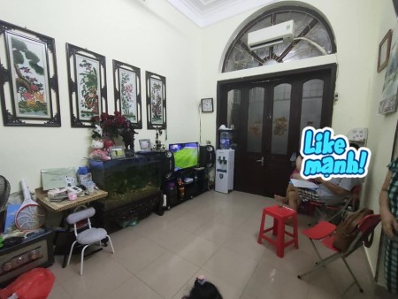 Bán gấp nhà Ngọc Lâm Ngọc Thuỵ, Nguyễn Văn Cừ, dt 46m, 4 tầng, mặt tiền 6m, giá 3,5 tỷ