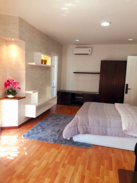 Bán nhà 3 Mặt tiền Trương Quốc Dung giáp Nguyễn Văn Trỗi