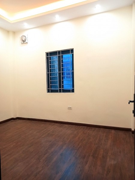 Bán nhà diện tích 48m2, 4 tầng đúc, giá 4 tỷ, Khương Đình Thanh Xuân, lh 0973377985