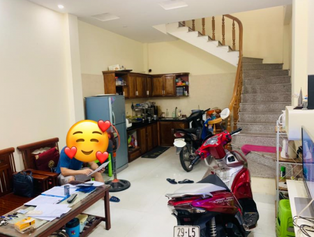 Bán Nhà Cổ Nhuế, Từ Liêm Ôtô đỗ, 39m2, 5t, 2.8 tỷ. LH: 094.111.1357.