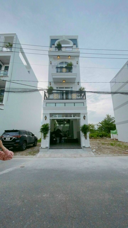 Bán nhà mới đẹp khu dân cư Sài Gòn Huỳnh Tấn Phát, Nhà Bè giá cực hấp dẫn
