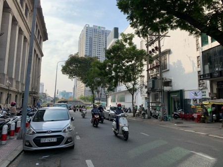 Siêu Phẩm Building Mặt Tiền Trần Quang Khải, P. Tân Định, Quận 1, HĐT Cao
