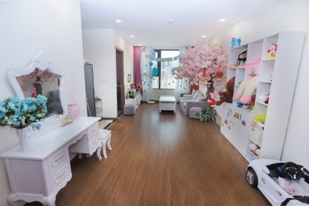 Chính chủ bán nhanh căn 67m2 giá 2.050 tỷ bao phí tại Eco Green City, 2PN-2VS, lh 0343.951.063