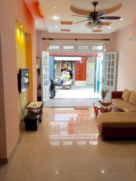 Bán Nhà Đẹp Gần Mặt Tiền Đường 3/2, P14, Q10, Giá rẻ, 38m2 chỉ 5.19 tỷ 0982245779
