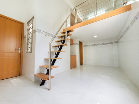 Khai trương phòng gác cao, rộng mới tinh sân bay, bảo vệ 24/7