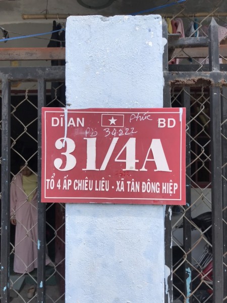 Cần bán gấp nhà nguyên căn tại Tân Đông Hiệp - Dĩ An, lh 0971044122