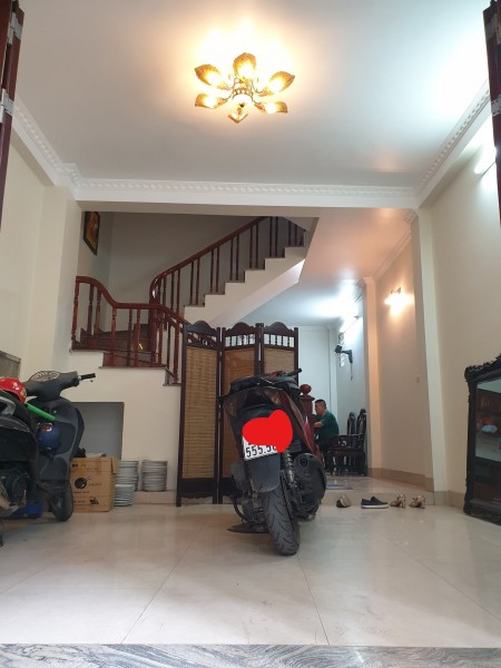 Siêu Phẩm Kim Ngưu, dt 45m2, 4 tầng, giá 6.15 tỷ, phân lô, ô tô, mặt tiền rộng