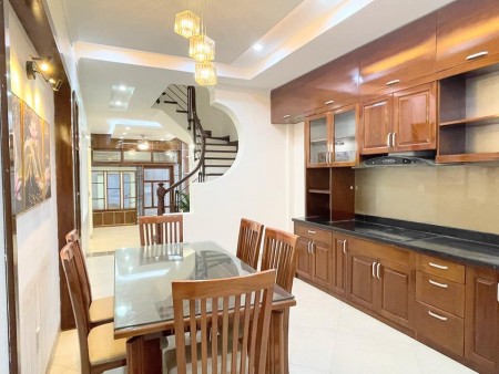 Bán nhà đẹp Phố Vọng về ở luôn, diện tích 70m2, giá bán 6.8 tỷ, thương lượng