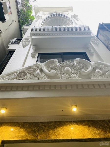 Tuyệt phẩm Kim Giang, lâu đài giữa lòng Hà Nội, 6 tầng thang máy, lô góc 3 thoáng, giá hơn 5 tỷ