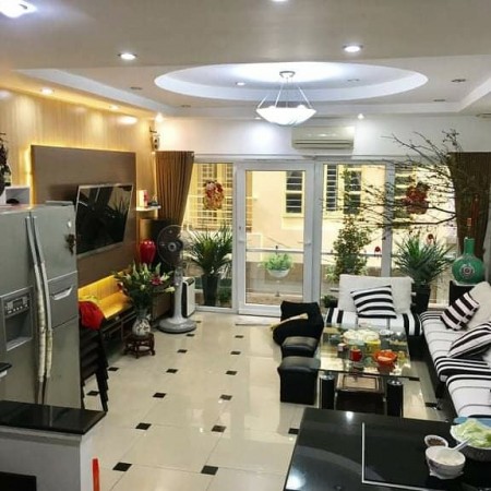 Bán nhà nguyên căn Nghi Tàm, Quận Tây Hồ, ngõ ô tô tránh giá bán 6.8 tỷ